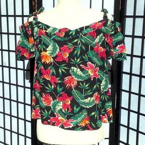 Over the shoulder with bow straps. Hawaii print or flowers print .